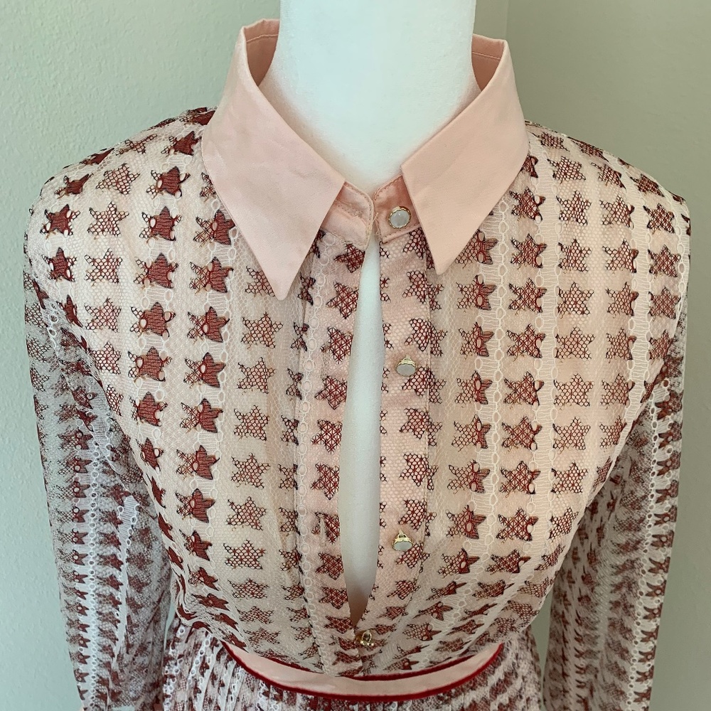 Collard button down dress, star pattern - NEVER WORN